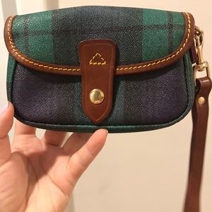 Dooney & Bourke Wristlist